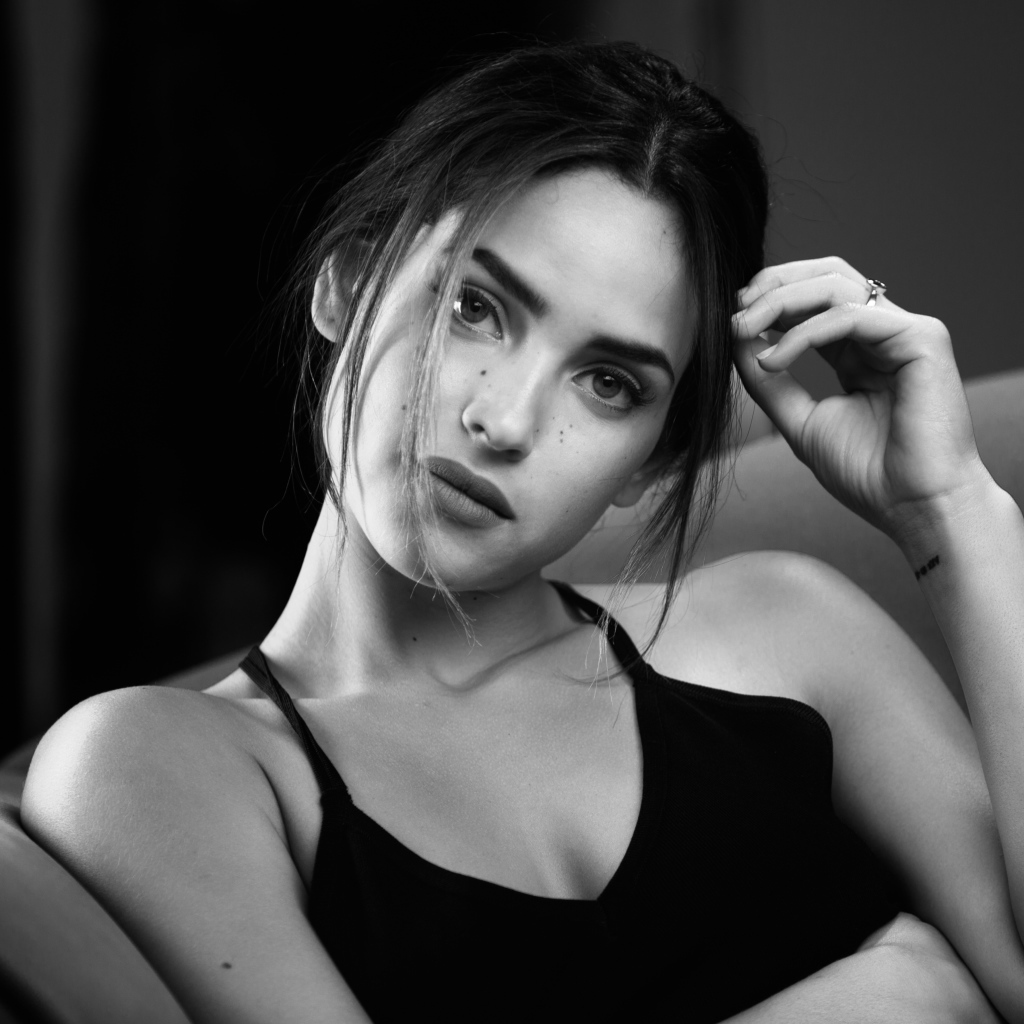 Американская актриса Адриа Архона,  черно-белое фото