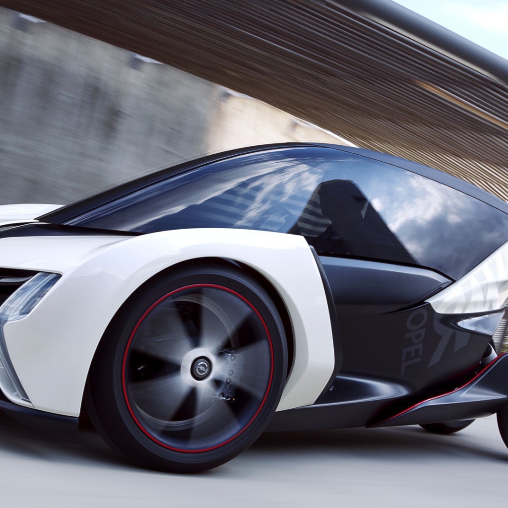 Стильный миниатюрный электромобиль Opel RAK 