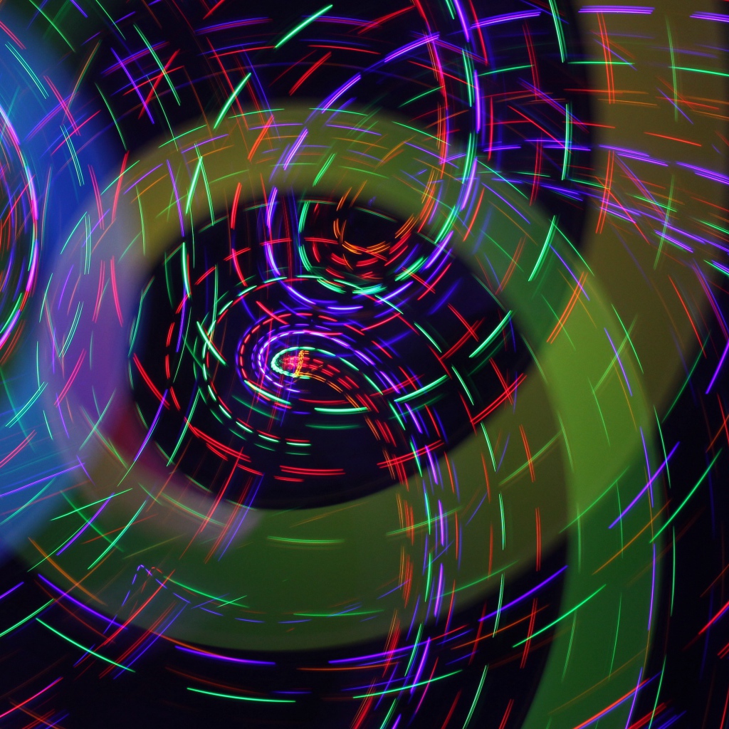 Вращающиеся разноцветные неоновые лучи 