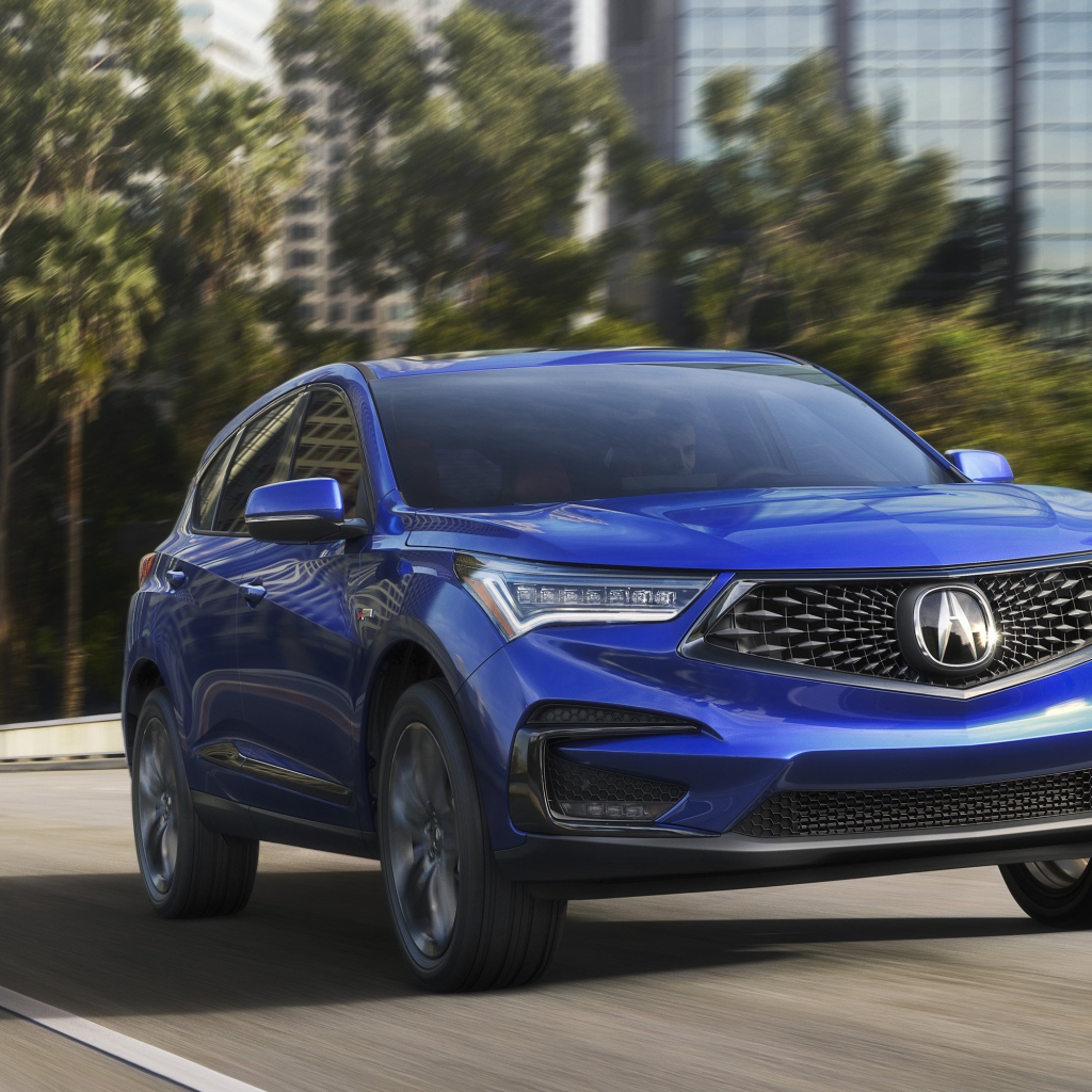 Синий автомобиль внедорожник Acura RDX, 2019
