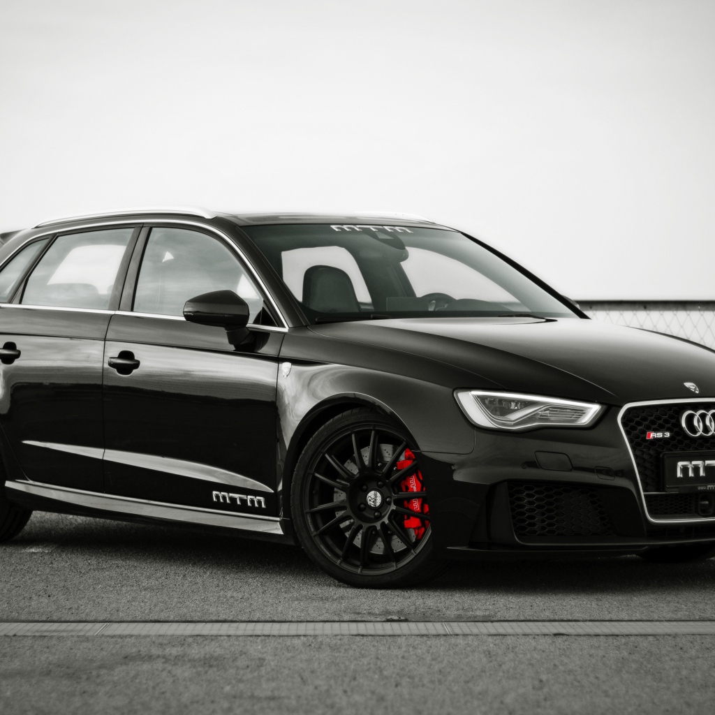 Black 2018 Audi RS3
