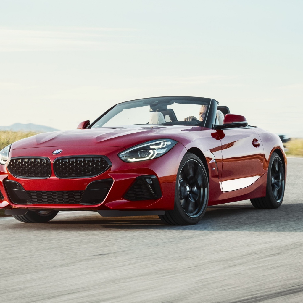 Red sports car BMW Z4 M40i, 2019