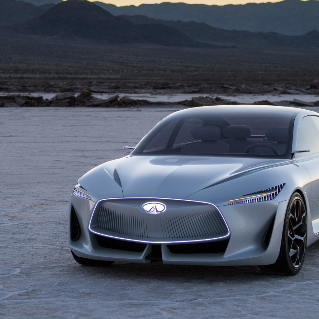 Серебристый автомобиль  Infiniti Q Inspiration Concept, 2018