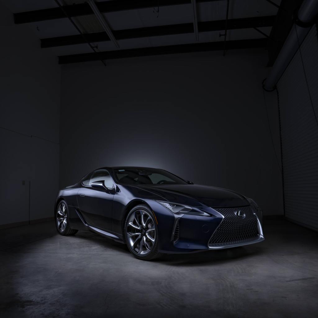 Автомобиль Lexus Black Panther LC 500, 2018
