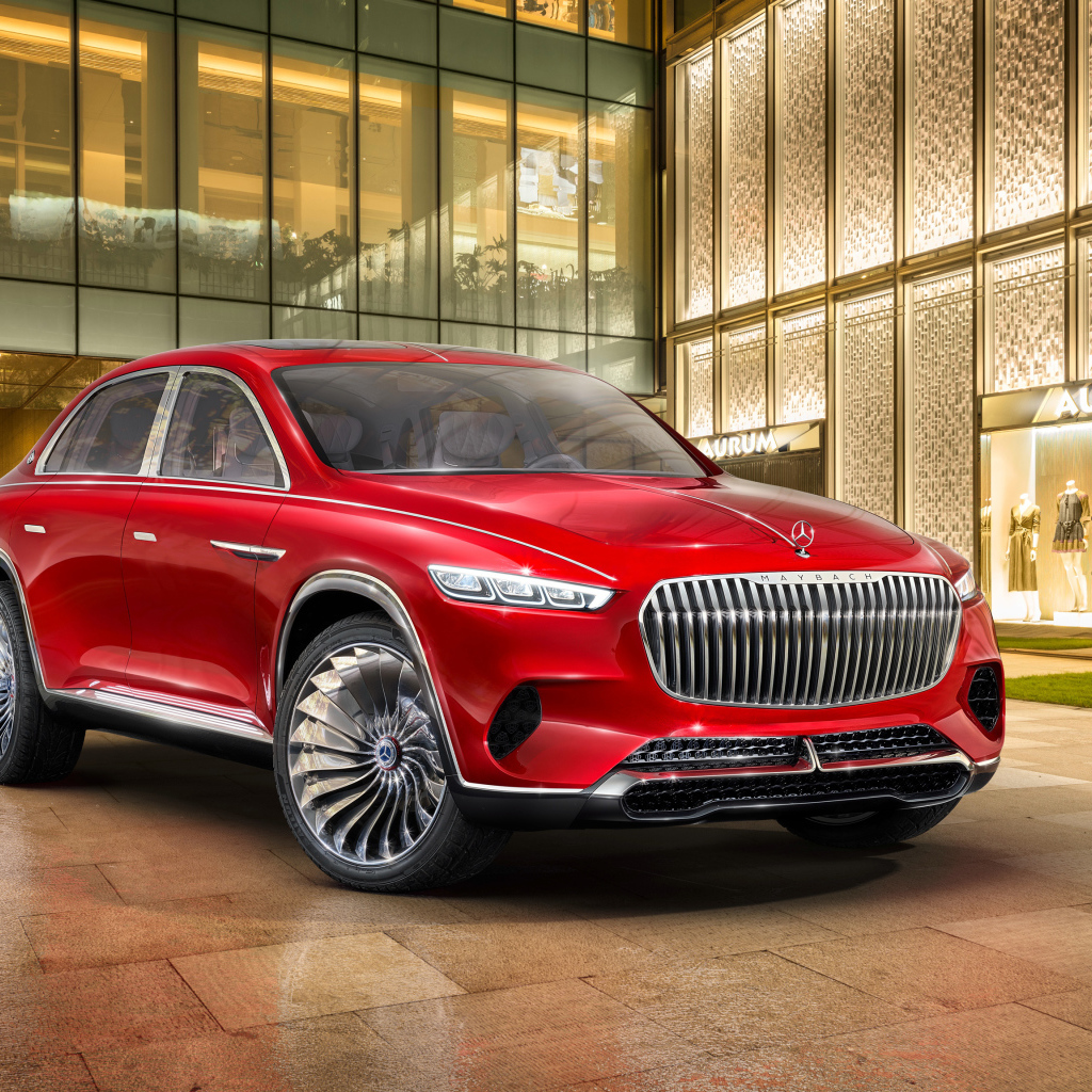 Красный стильный новый автомобиль Mercedes Maybach Ultimate Luxury, 2018 года