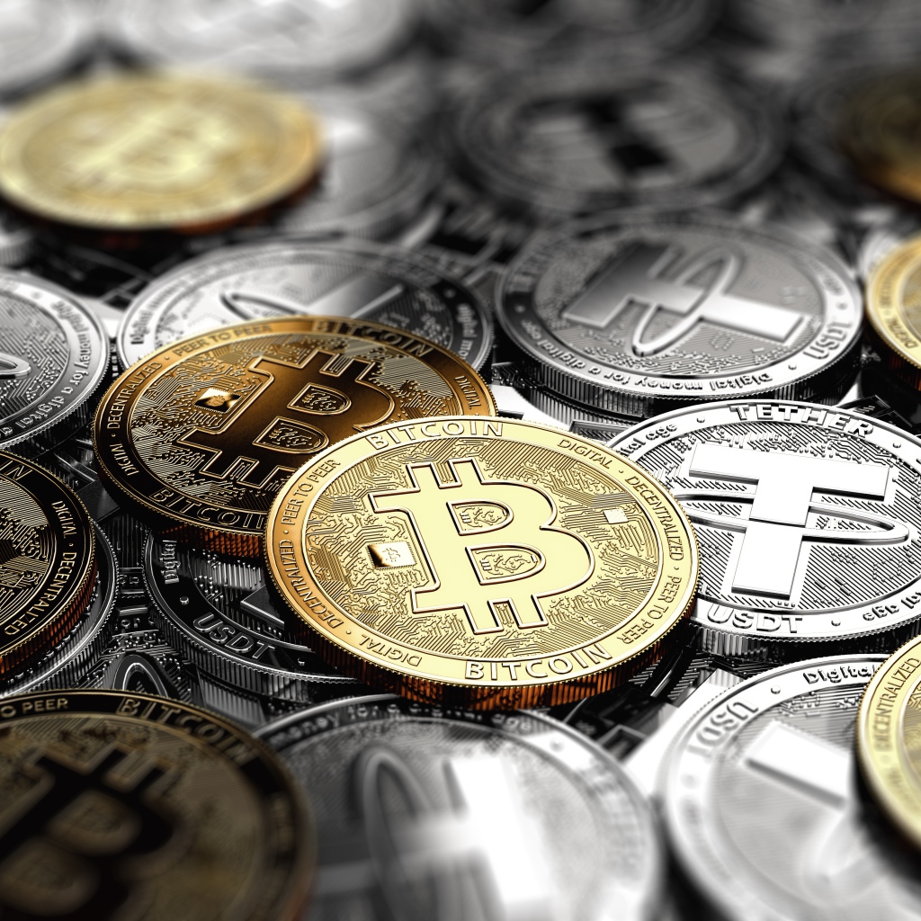 Монеты Bitcoin и Tether