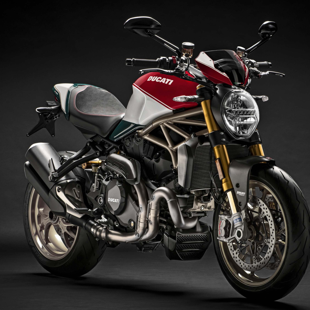 Мотоцикл  Ducati Monster 1200, 2018 года на сером фоне