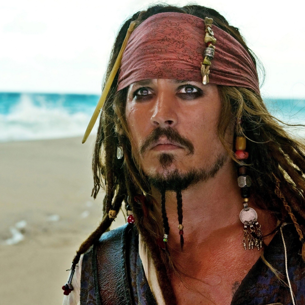 Капитан Джек Воробей в фильме «Пираты Карибского моря»