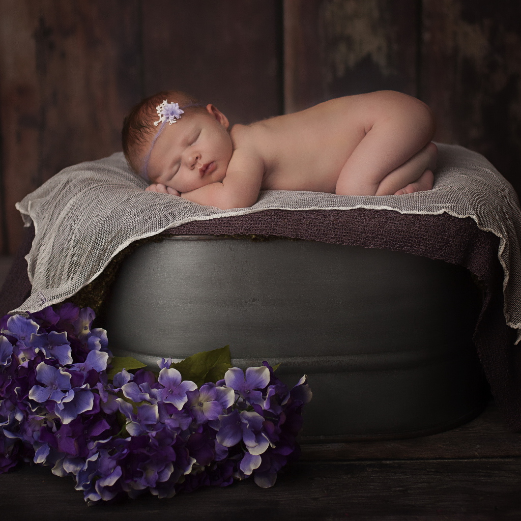 Нежный спящий грудной ребенок 