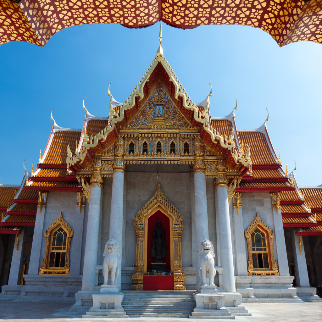 Красивый храм в Бангкоке, Таиланд 