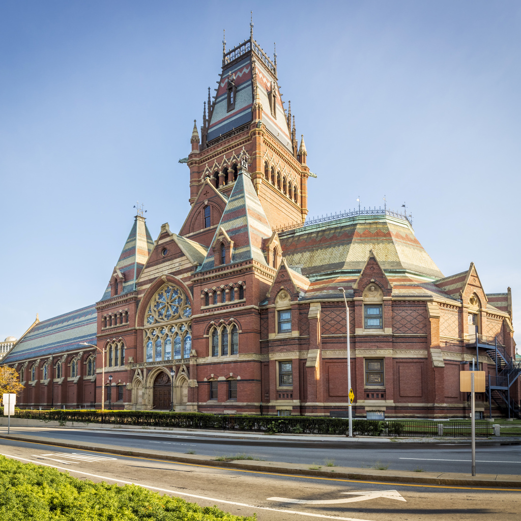 Здание Memorial Hall, Бостон. США