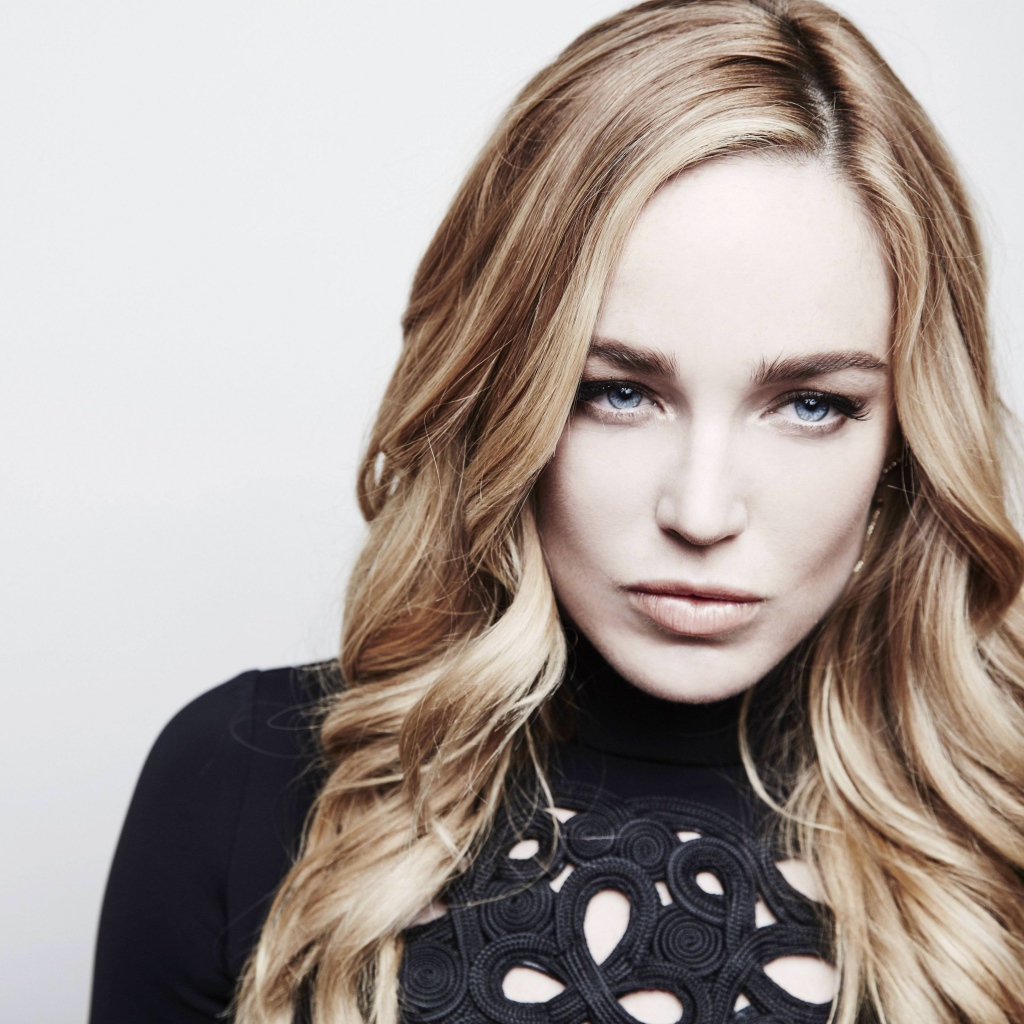 Красивая голубоглазая актриса Кейти Лотц