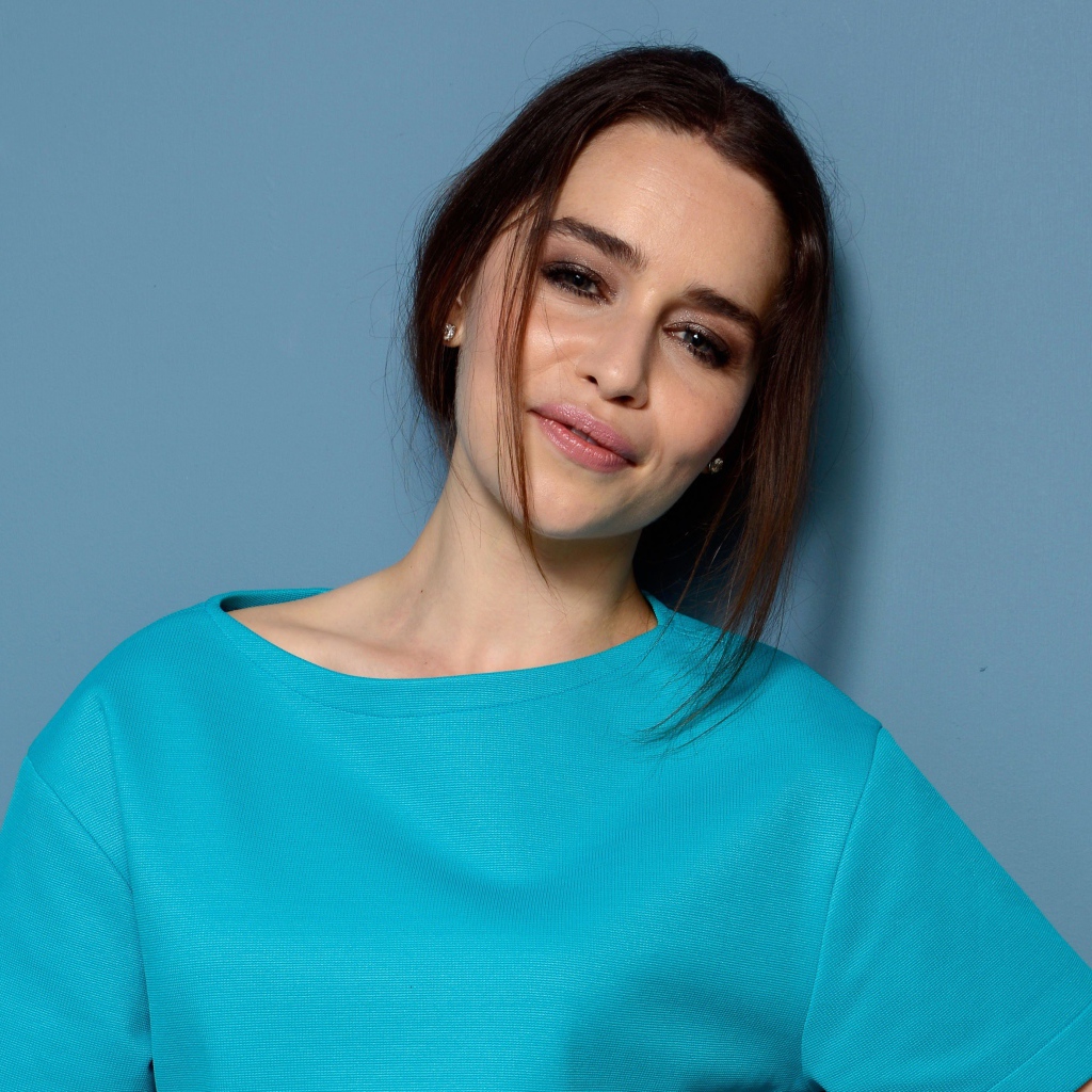 Популярная британская актриса Эмилия Кларк