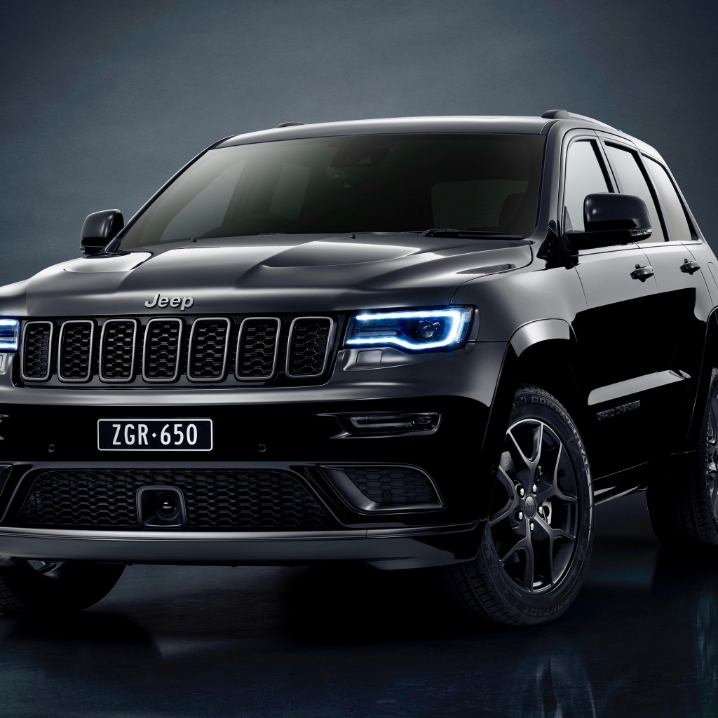 Внедорожник Jeep Grand Cherokee S Limited 2019 года 