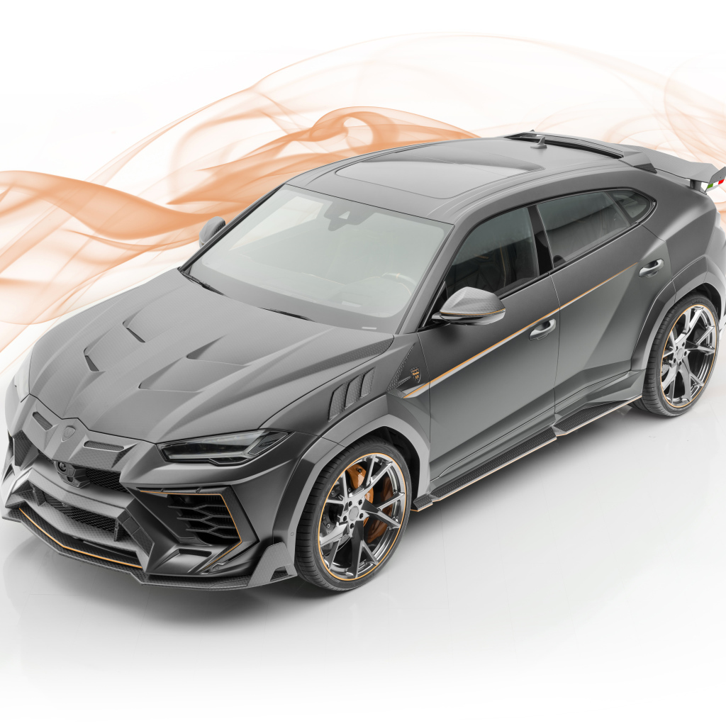 Серебристый автомобиль Lamborghini  Mansory Urus, 2019 года на белом фоне