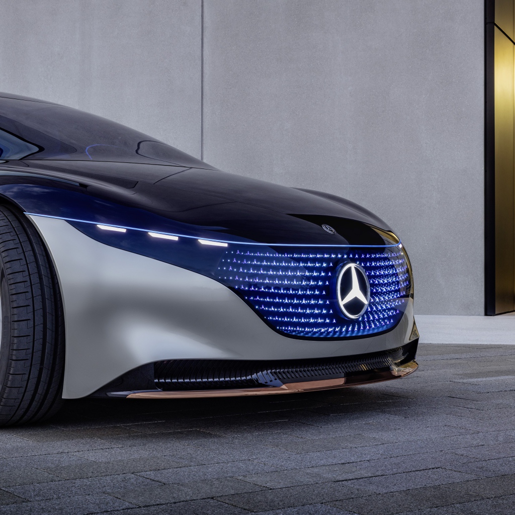 Перед автомобиля Mercedes-Benz Vision EQS 2019 года