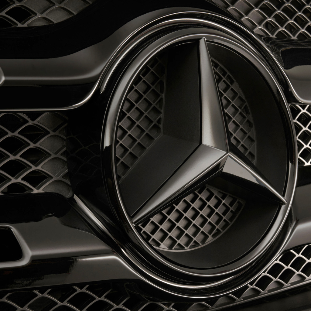 Фирменный знак автомобиля Mercedes-Benz X 350d 4MATIC Power Edition 2019 года