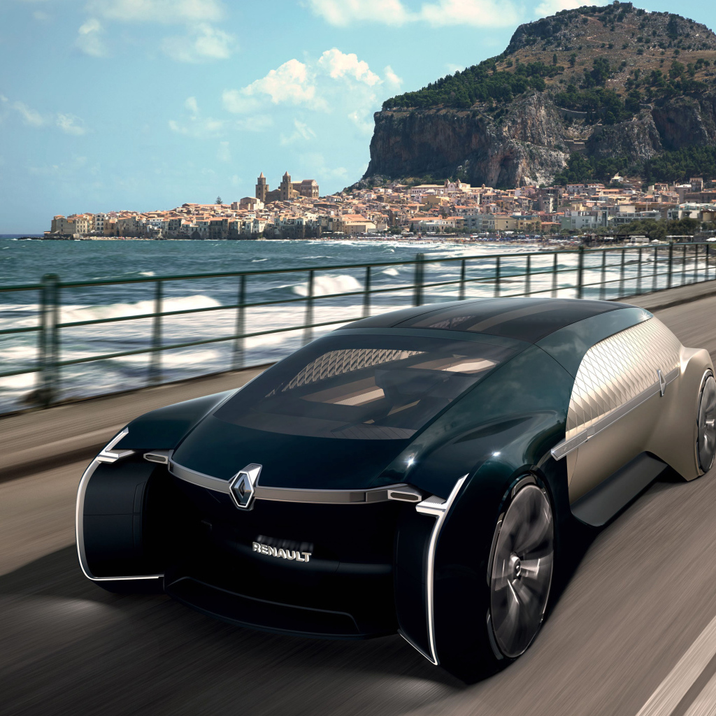 Автомобиль Renault EZ-Ultimo 2018 года едет по мосту