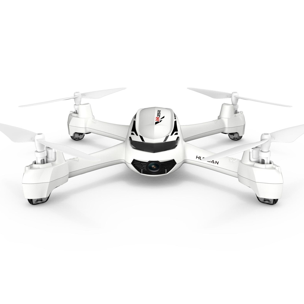 Квадрокоптер Hubsan X4 Desire FPV H502S, 2019 года на белом фоне