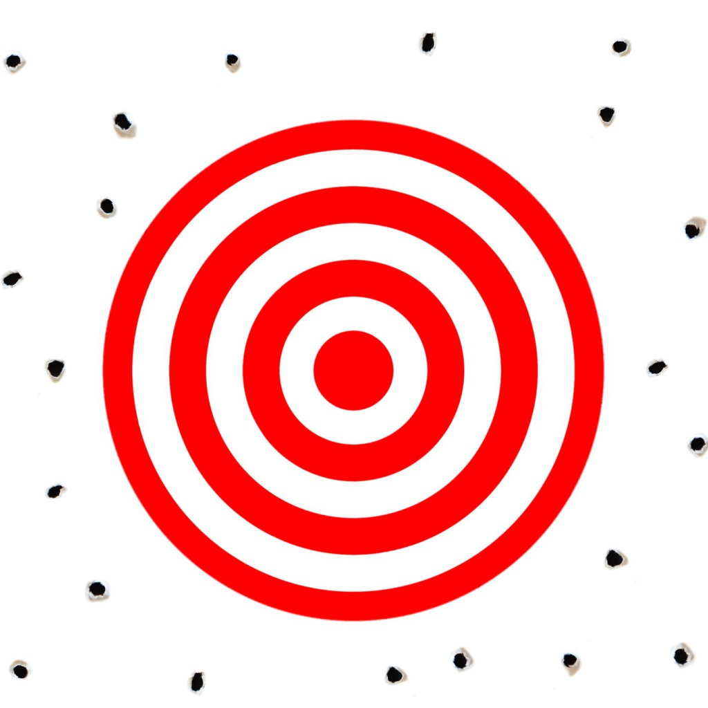 Красная мишень на белом фоне с дырками от пуль