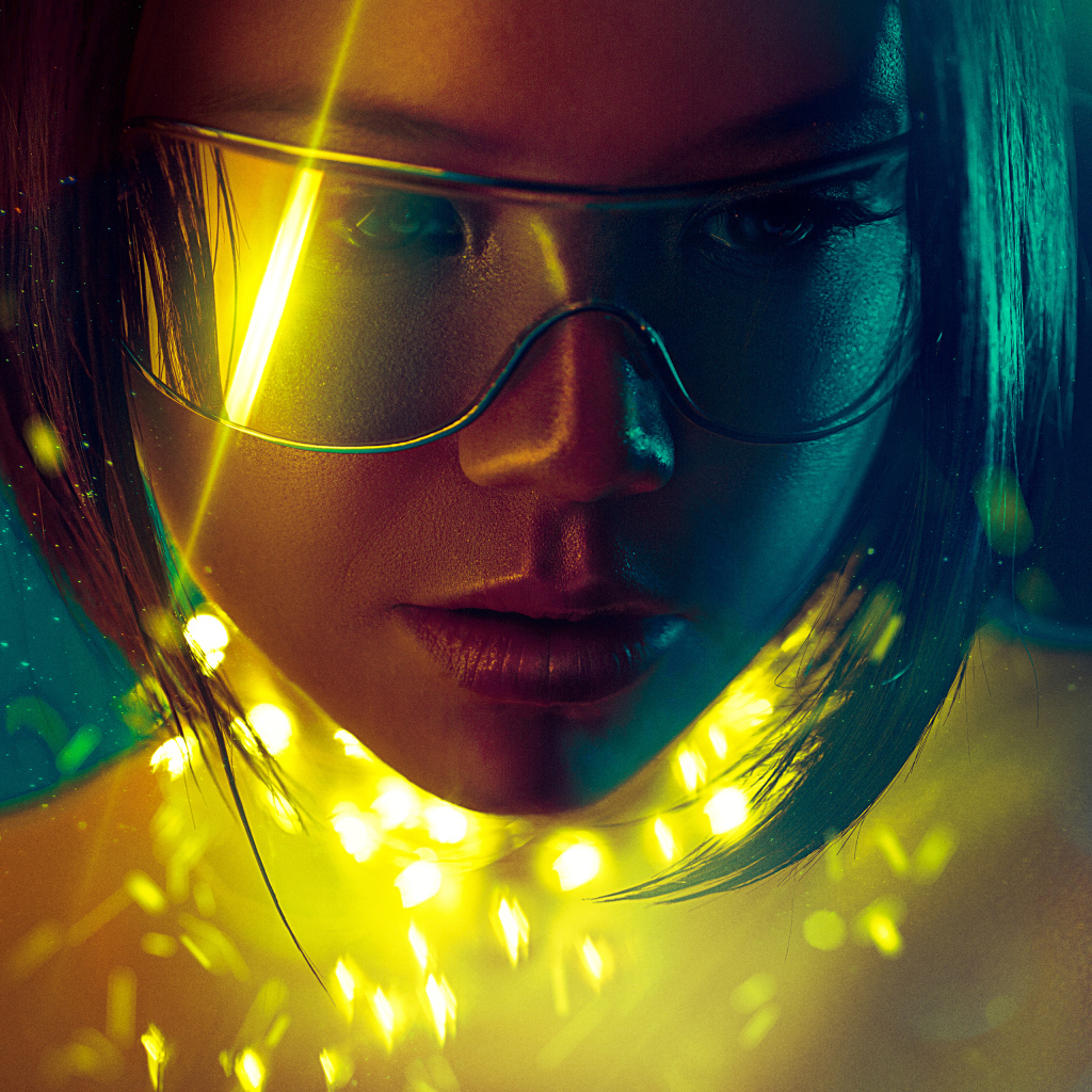 Девушка киборг в очках фентези