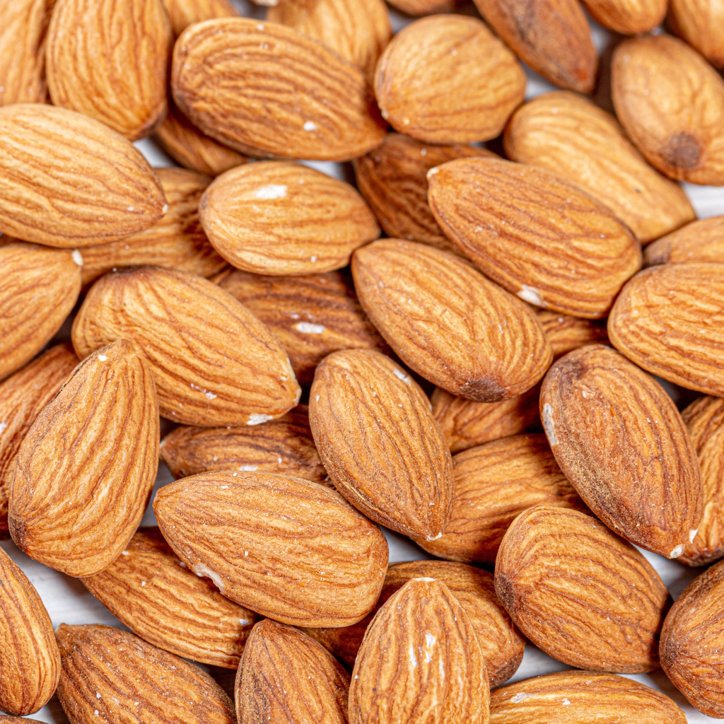 Ядра миндального ореха крупным планом