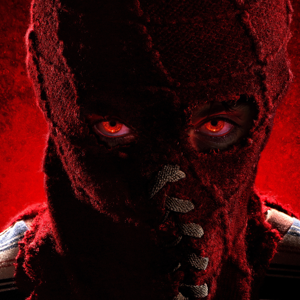 Персонаж фильма Гори, гори ясно, 2019 года крупным планом