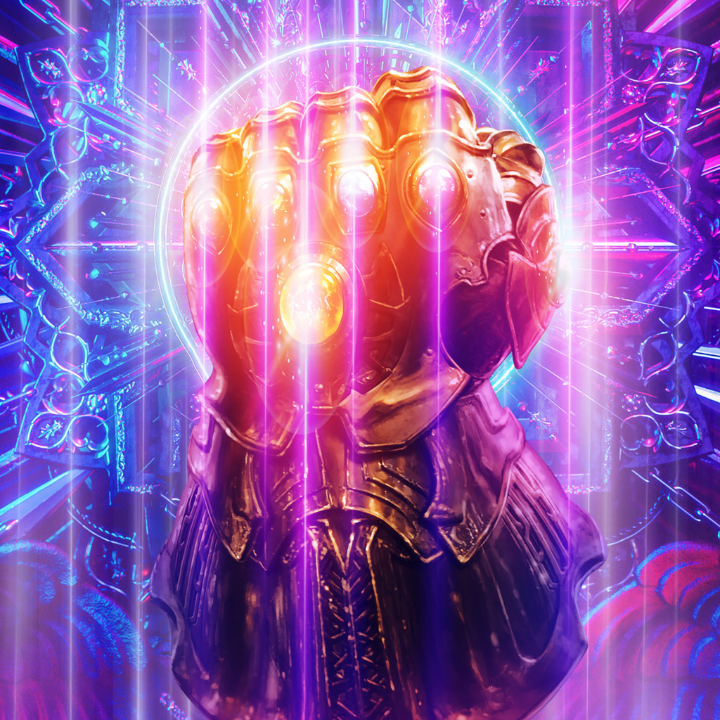 Перчатка Бесконечности крупным планом