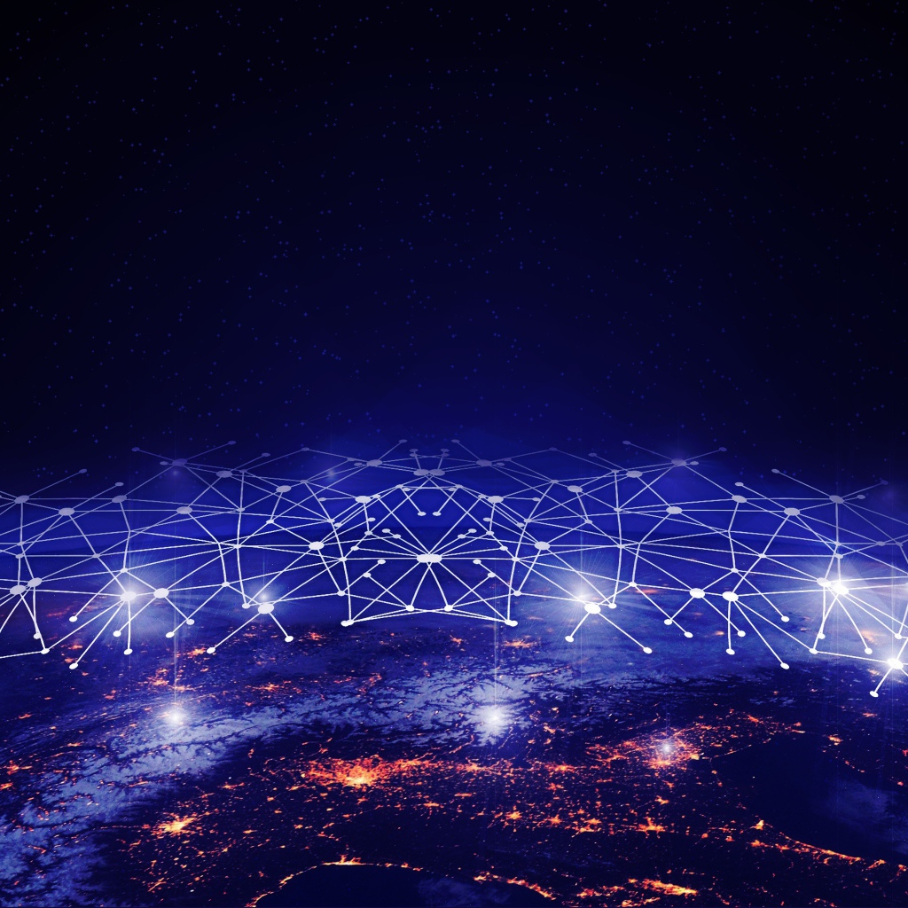 Паутина над планетой Земля в космосе