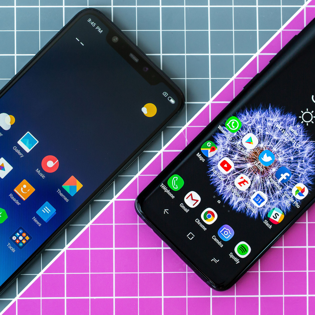 Два смартфона Xiaomi Mi 8 и Samsung Galaxy S9+