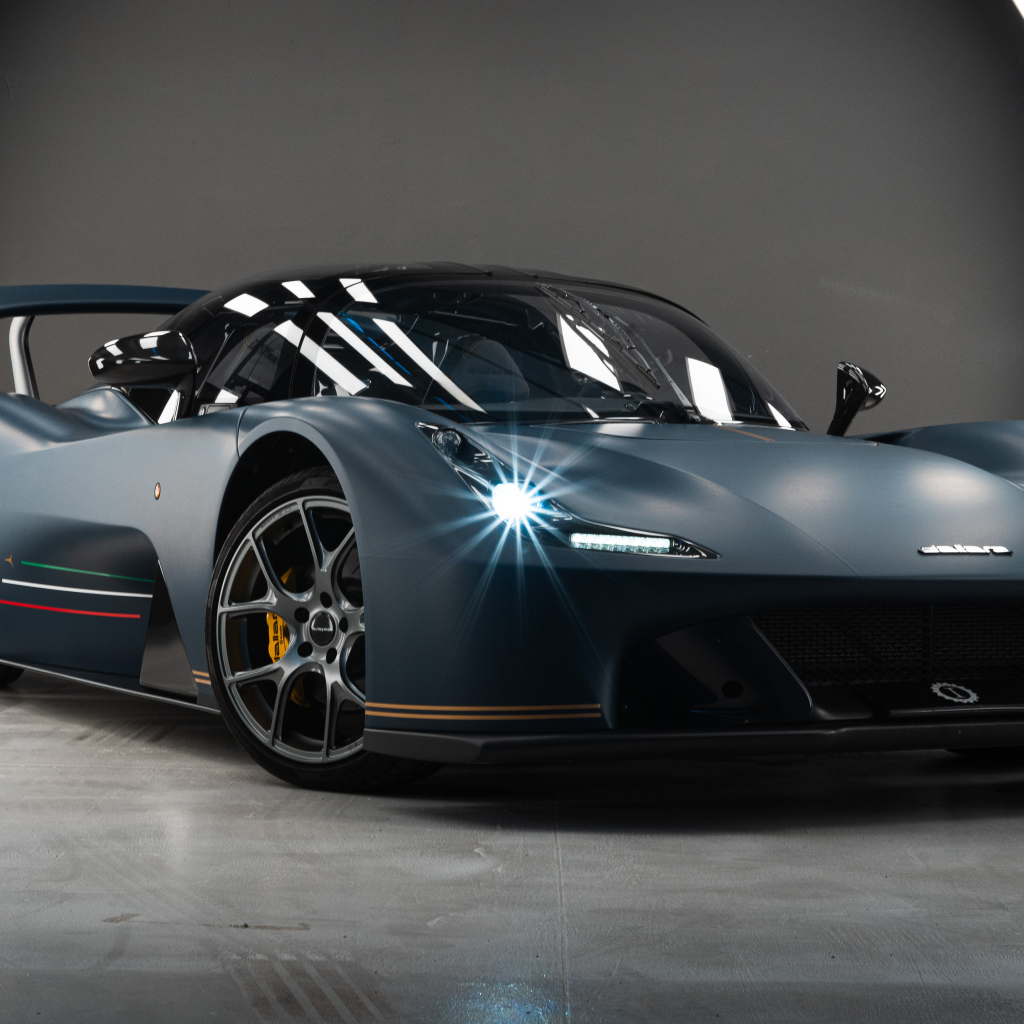 Спортивный автомобиль Dallara Stradale PAN LX,  2020 года
