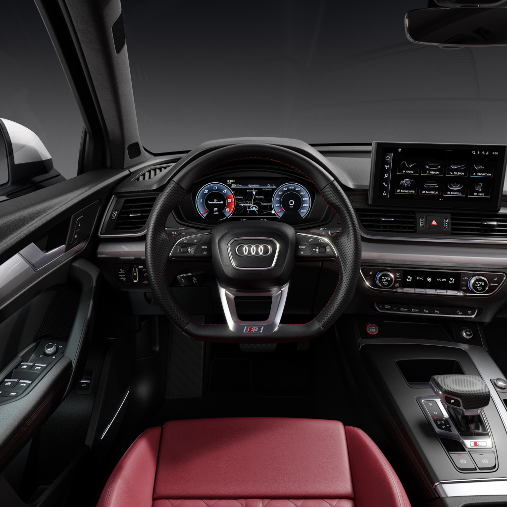 Кожаный салон автомобиля Audi SQ5 3.0 TDI 2020 года