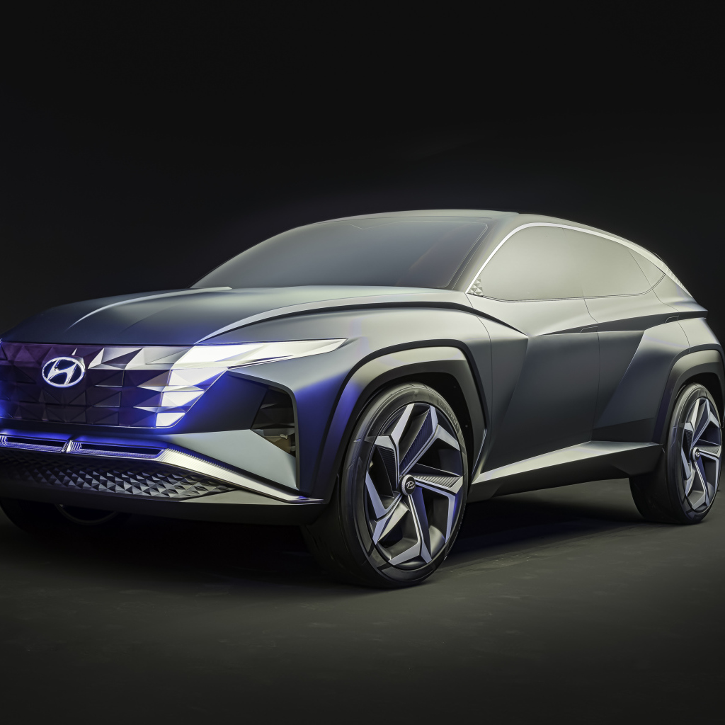 Серебристый автомобиль Hyundai Vision T Concept 2019 года