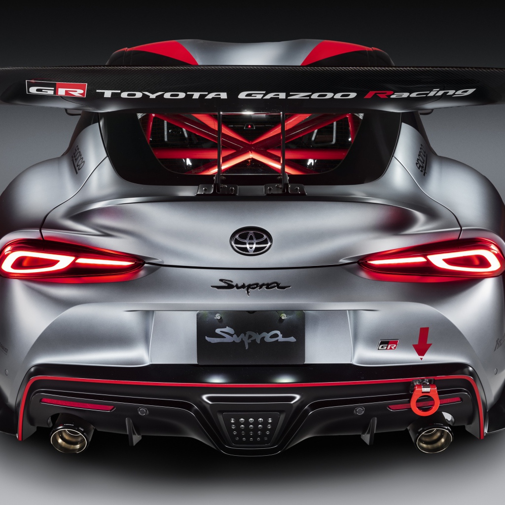 Спортивный автомобиль Toyota GR Supra Track Concept 2020 года вид сзади