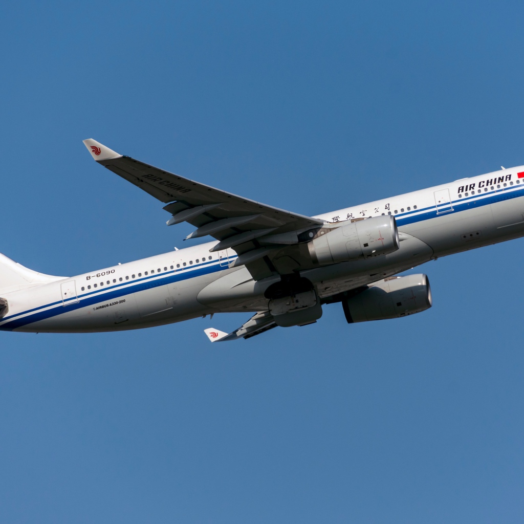 Пассажирский  Airbus A330-200 авиакомпании  Air China