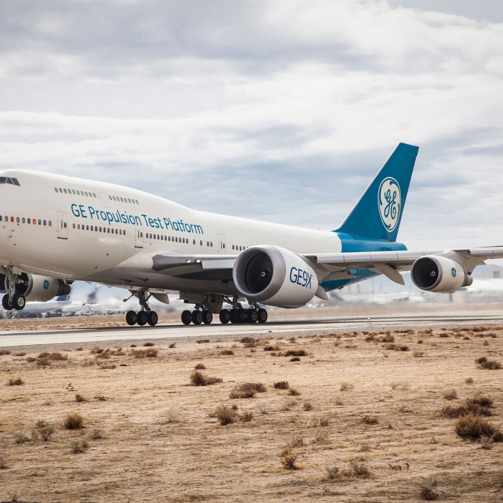 Пассажирский Boeing 777X - GE9X авиакомпании General Electric