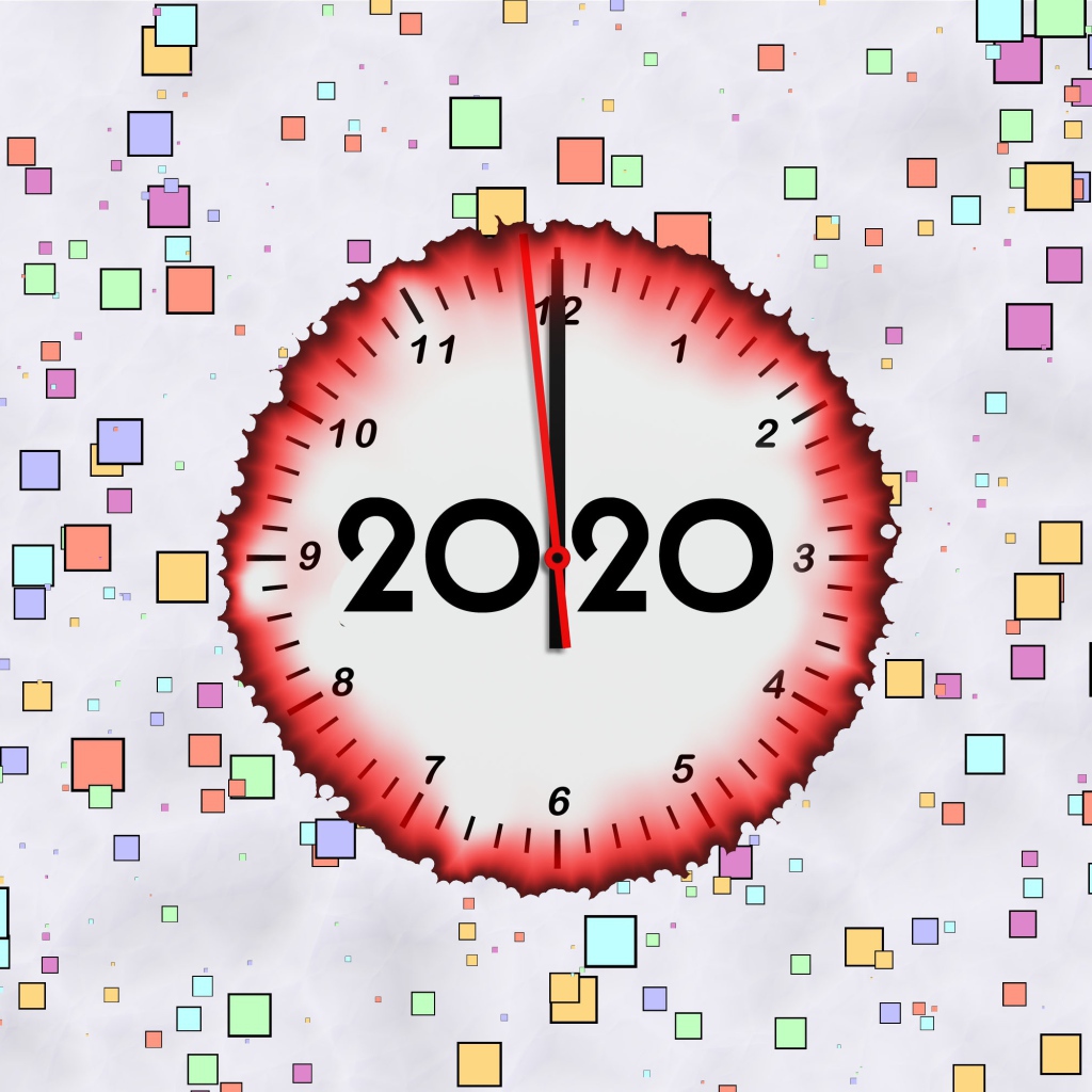 Часы с цифрами 2020 на фоне с квадратами