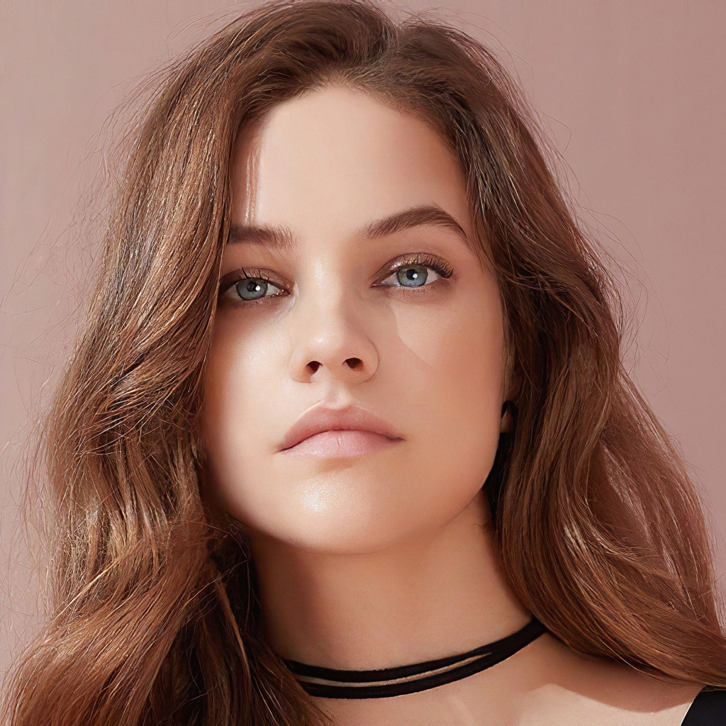 Нежная девушка с серыми глазами, модель Барбара Палвин