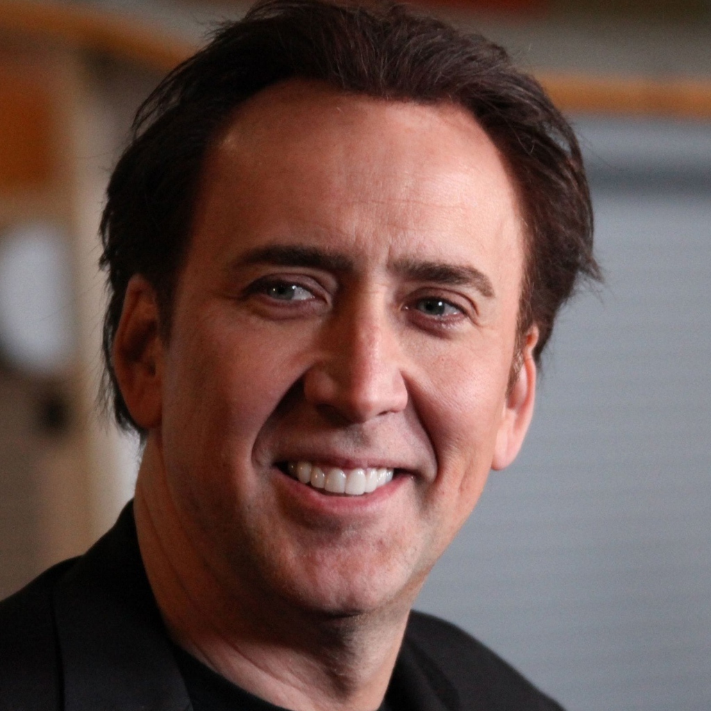 Улыбающийся мужчина,  актер Николас Кейдж