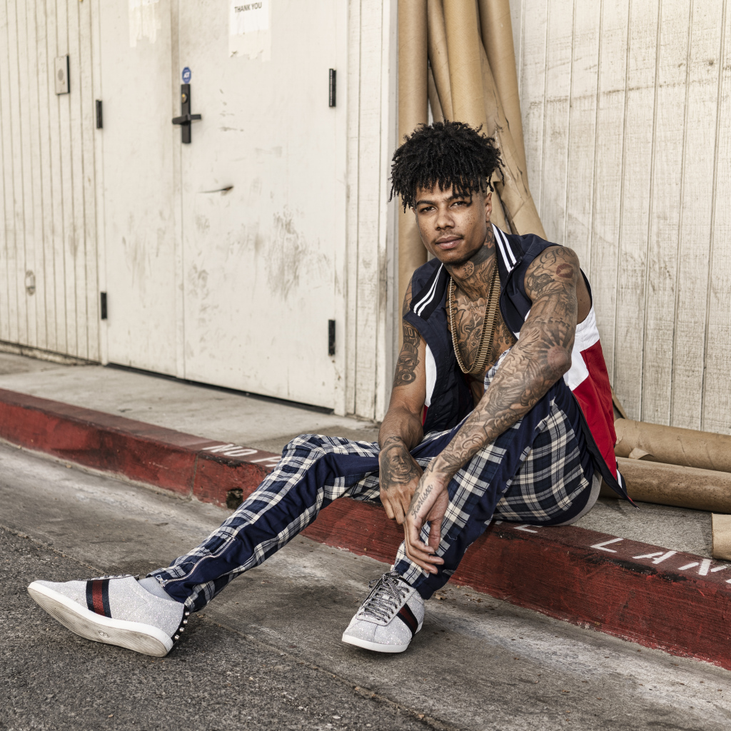 Американский рэпер Blueface  с татуировками на теле