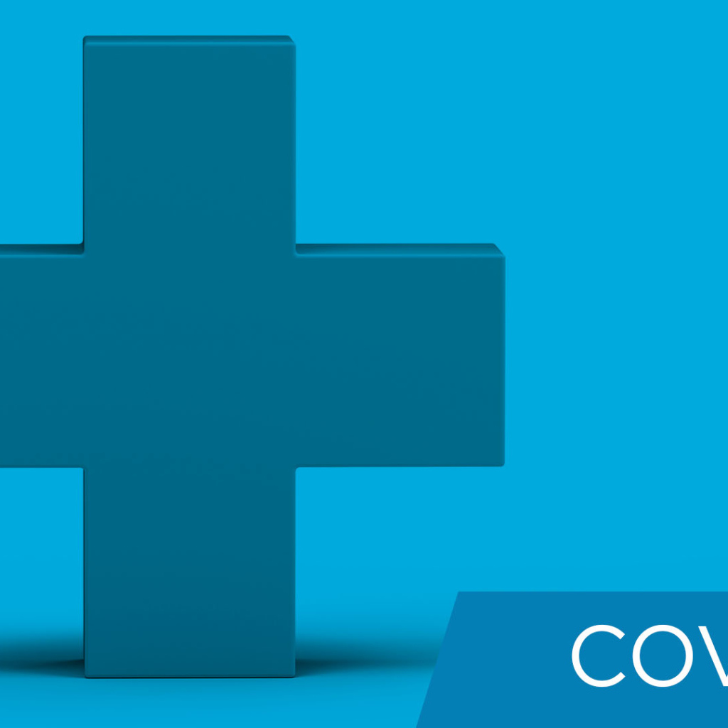  Крест и надпись Covid-19 на голубом фоне, пандемия коронавирус