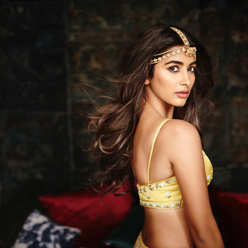 Яркая индийская актриса  Пуджа Хегде