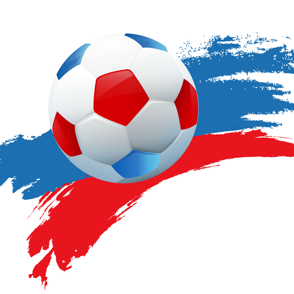 Футбольный мяч на фоне российского флага 