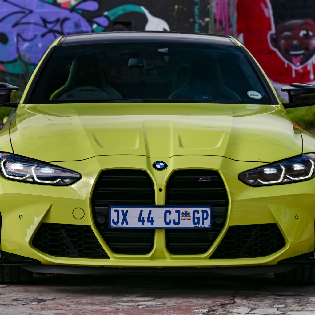 Автомобиль BMW M4 Competition 2021 года