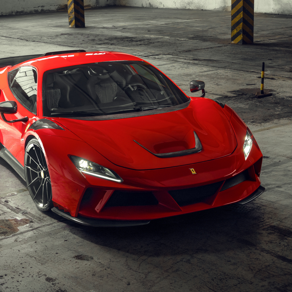 Красный спорткар Novitec Ferrari F8 Tributo N-Largo 2021 года в гараже