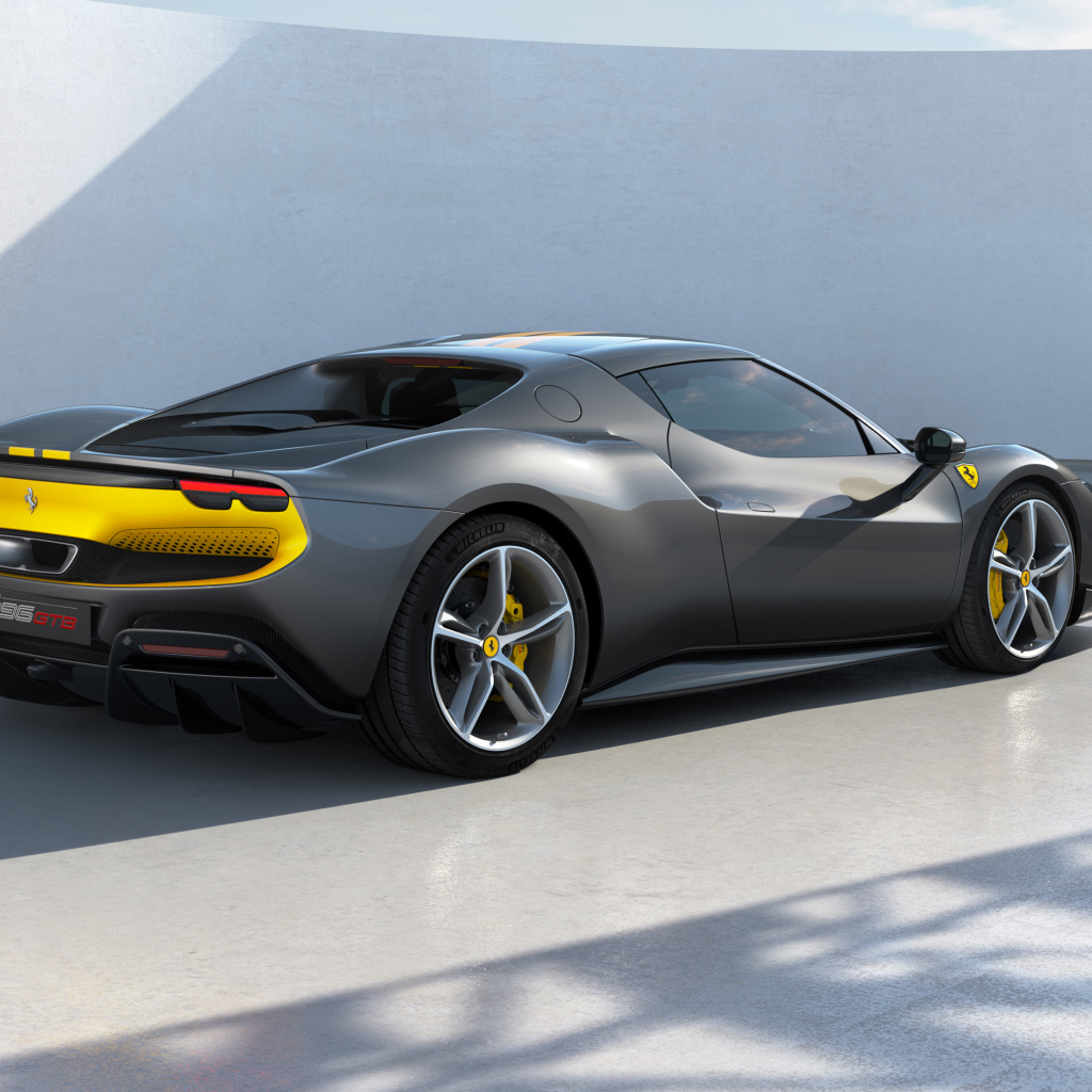 Быстрый автомобиль Ferrari 296 GTB Assetto Fiorano 2022  года вид сзади