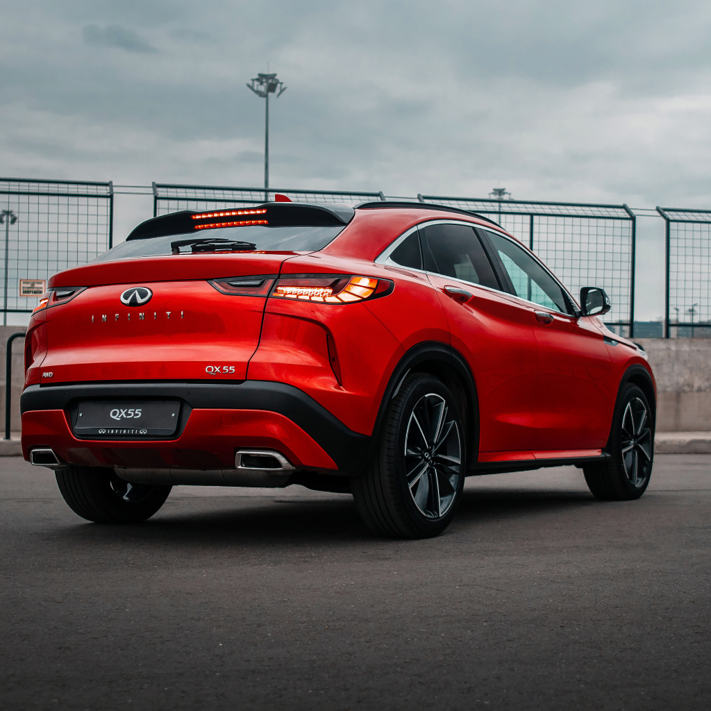 Внедорожник Infiniti QX55 AWD 2021 года вид сзади