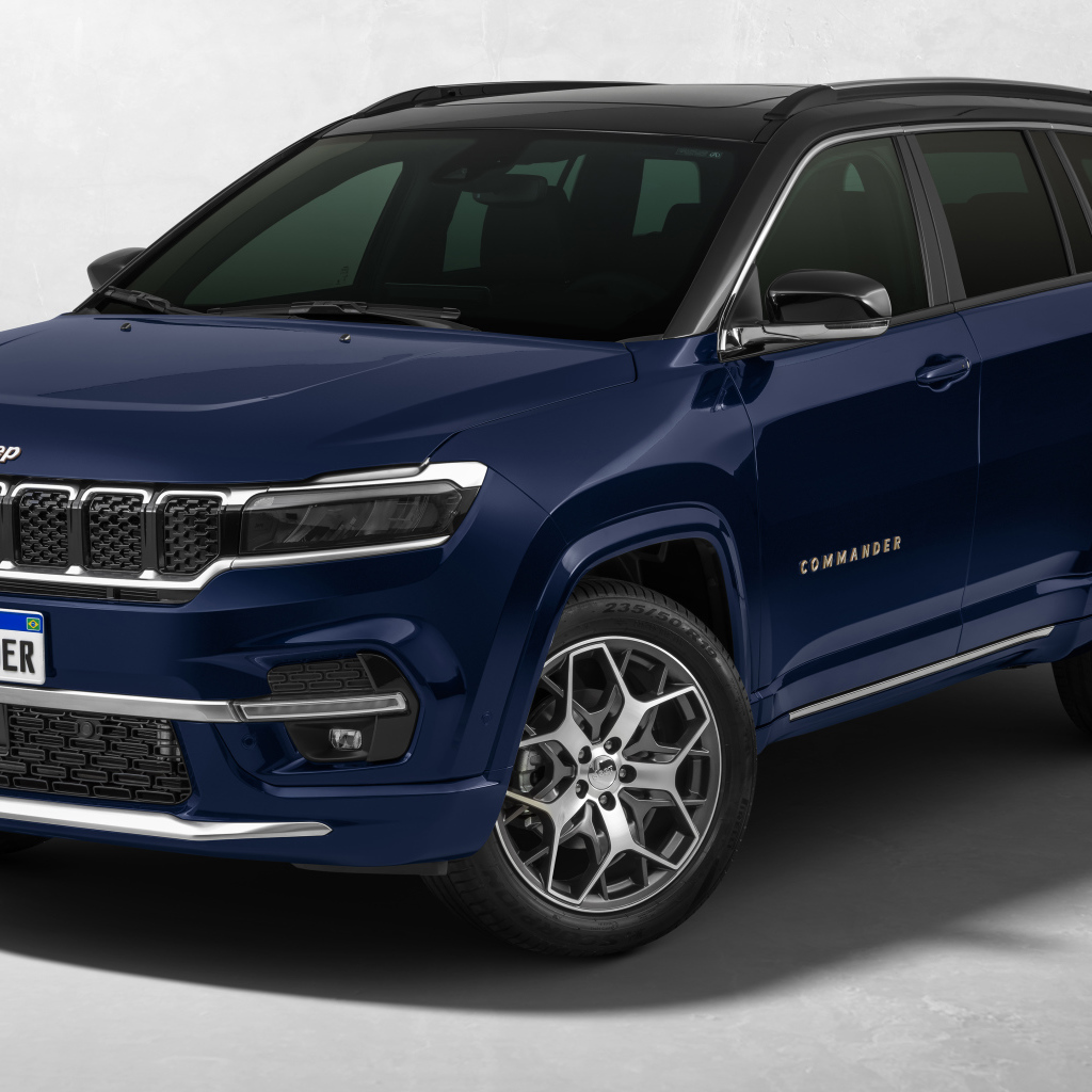 Синий внедорожник Jeep Commander Overland T270 2021 года