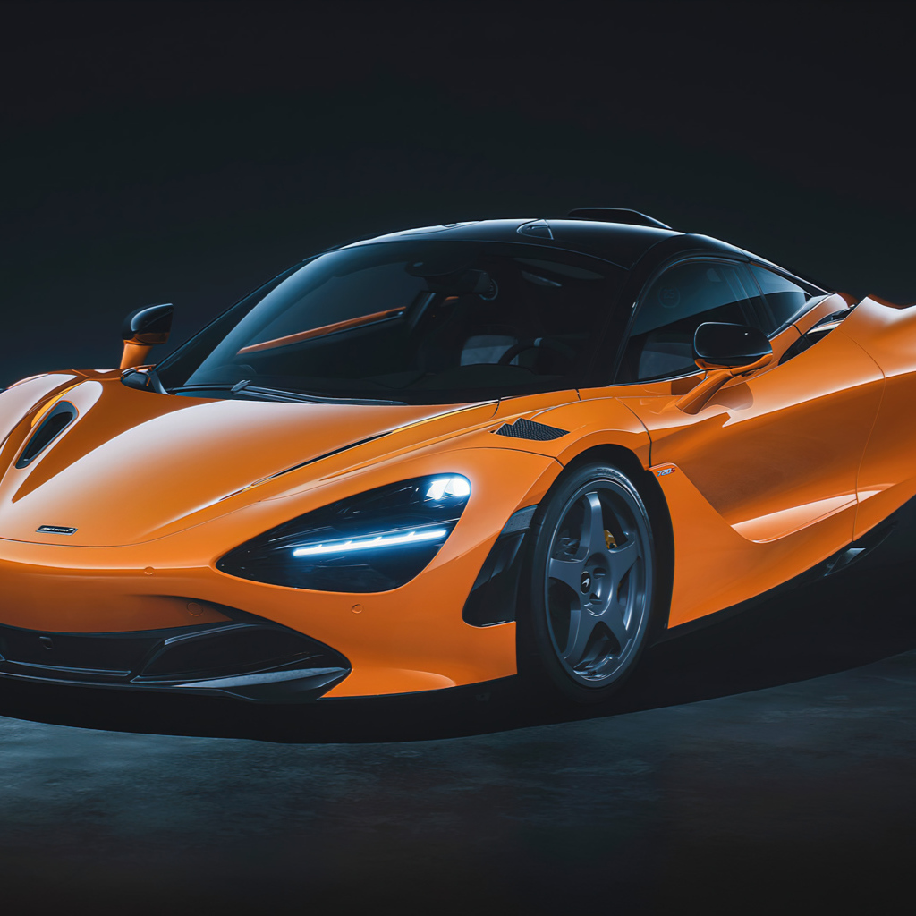 Быстрый автомобиль McLaren 720S Le Mans