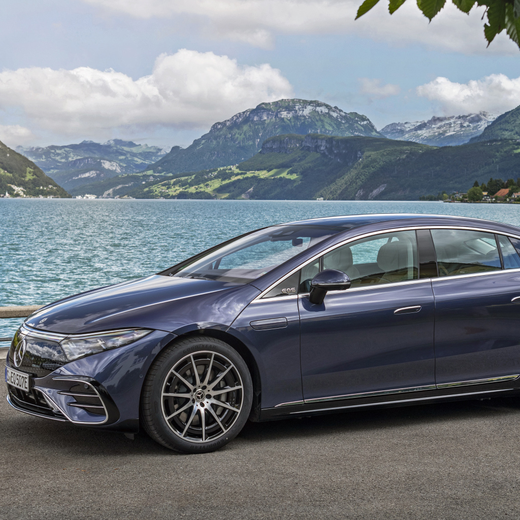 Автомобиль Mercedes-Benz EQS 450+ AMG Line 2021 года в Норвегии